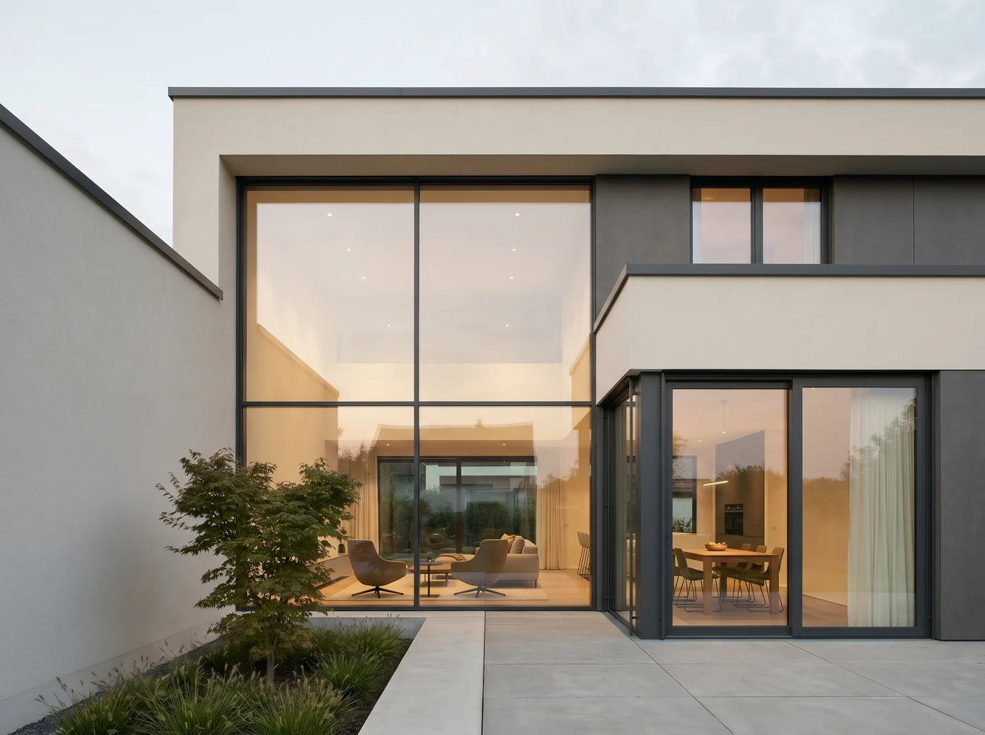 Fenêtres aluminium BUDVAR — vitrages modernes avec profilé aluminium