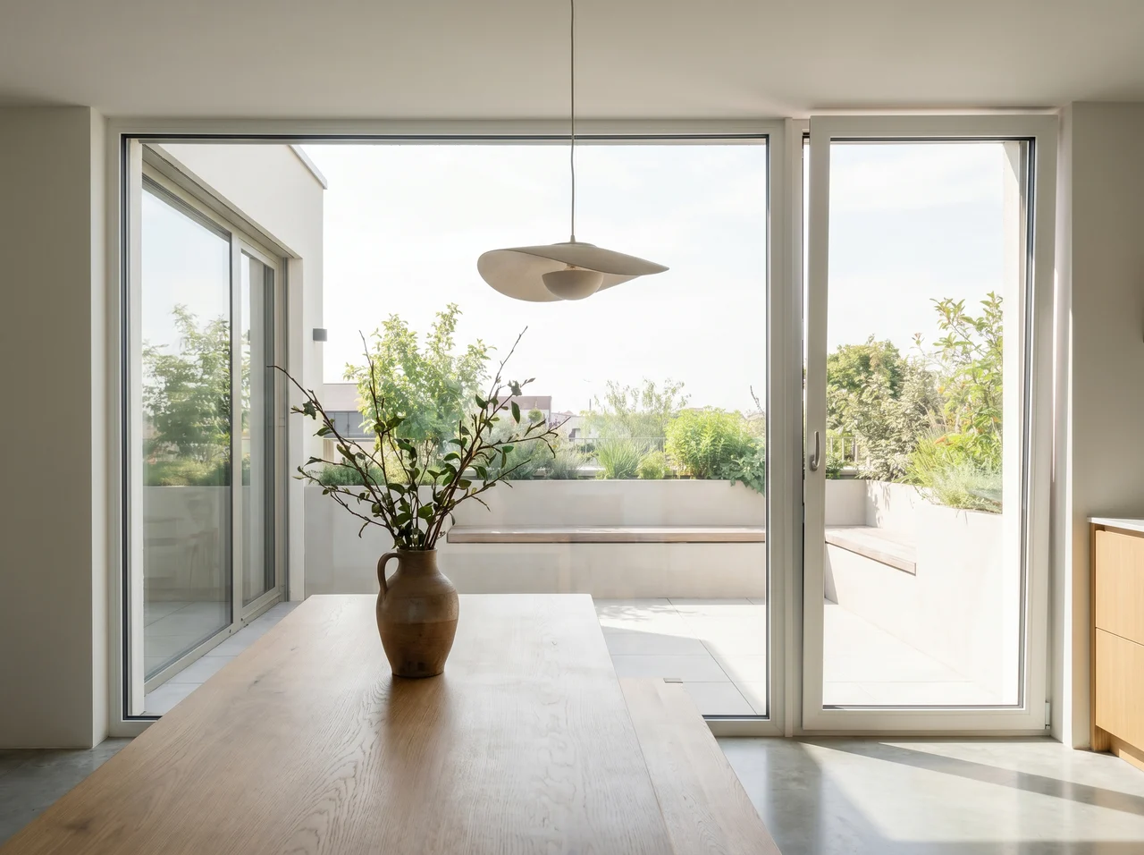 Vitrages aluminium grand format BUDVAR