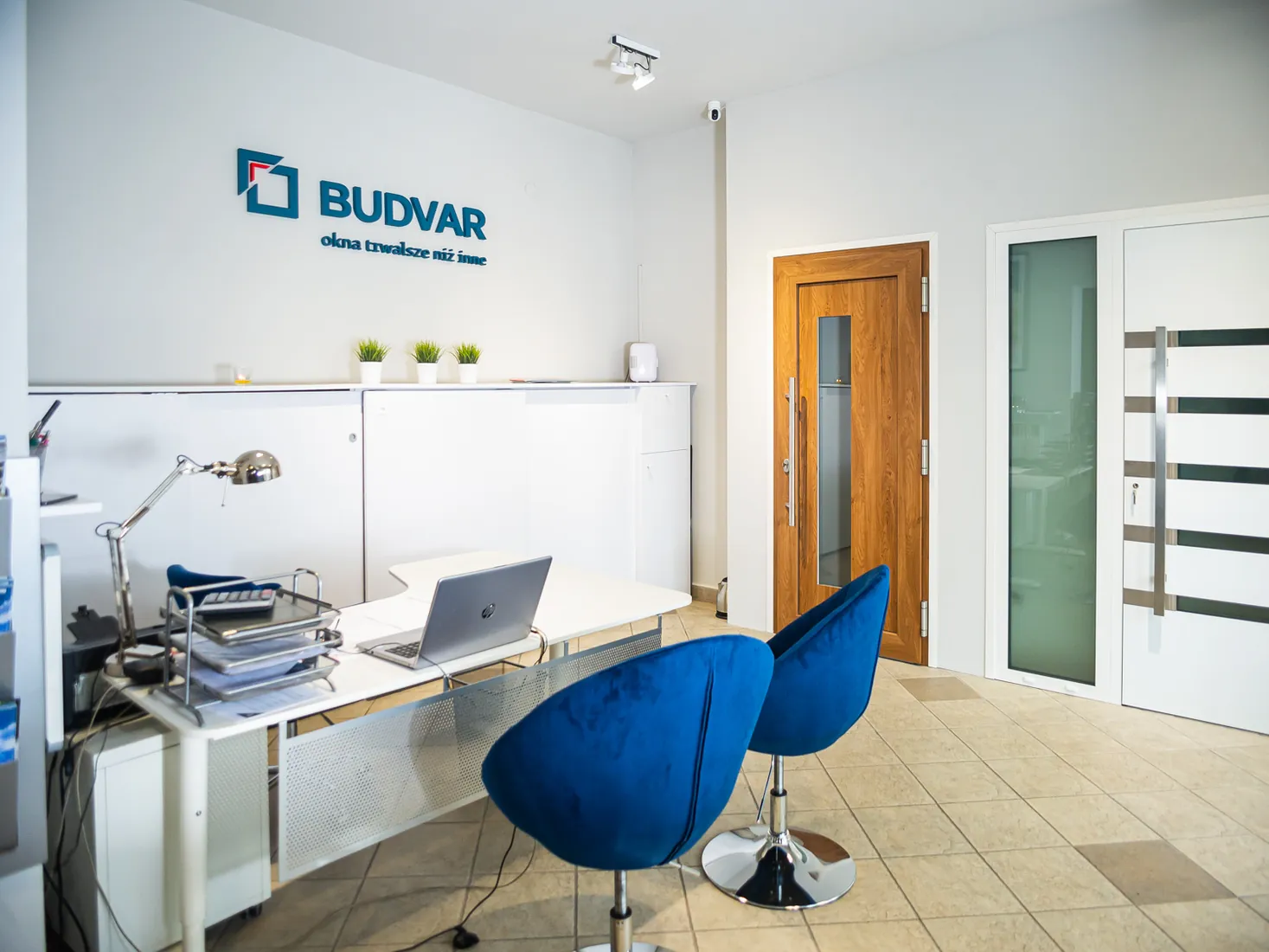 Poste du conseiller — Salon Budvar Sieradz